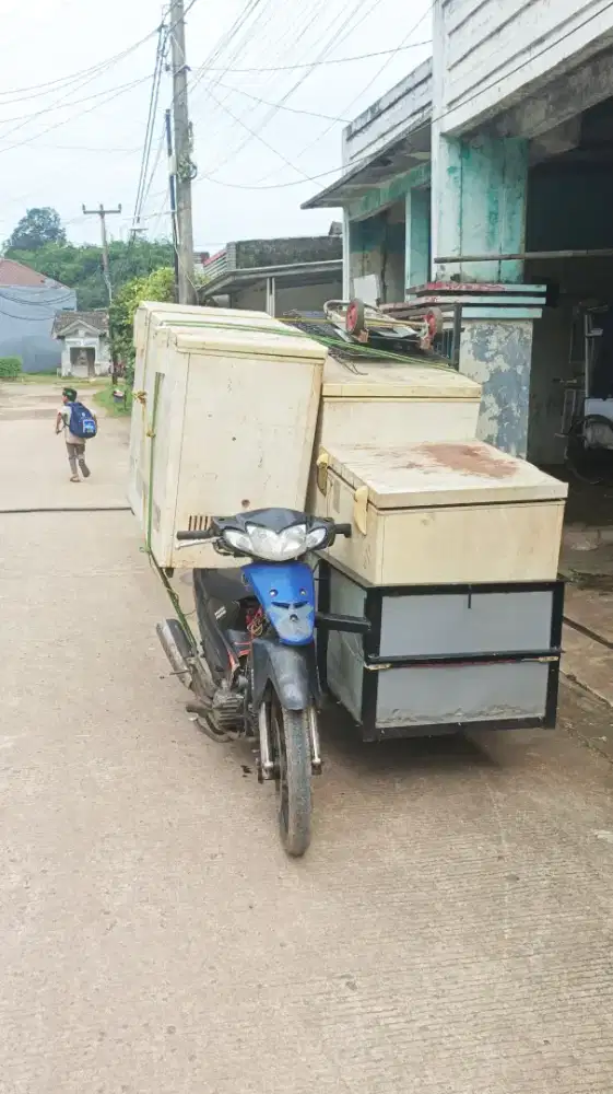 Jual beli barang bekas