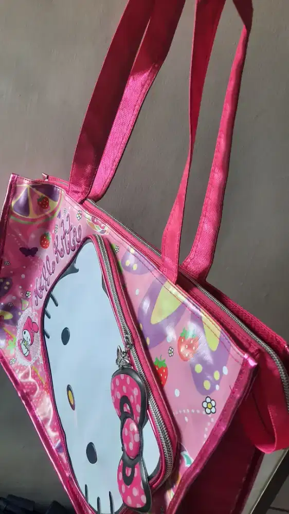 Tas Jinjing Anak Hello Kitty besar & kecil
