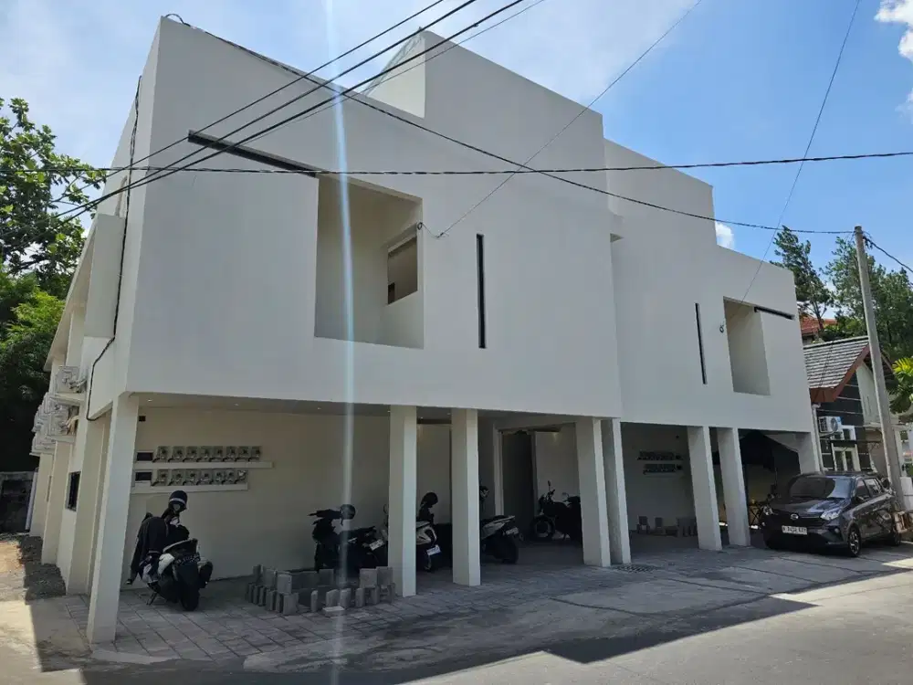 KOST EXCLUSIVE GARANSI ROI FULL FURNISHED SUDAH OPERASIONAL MAGUWOHARJO DEPOK SLEMAN DEKAT HOTEL SHERATON