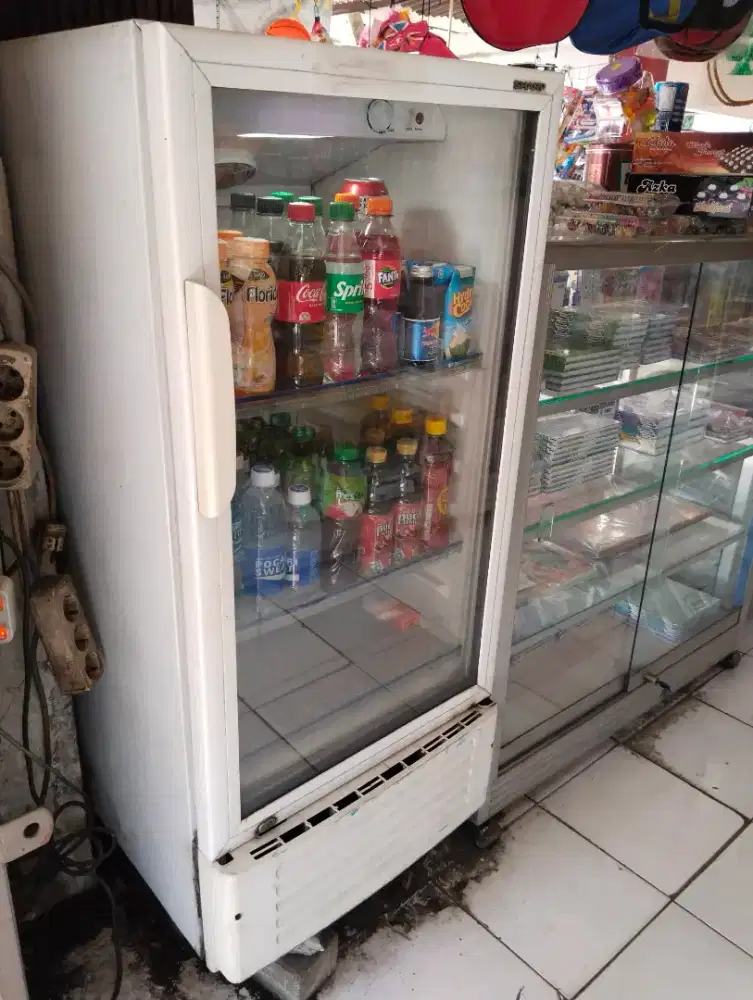 Showcase Sharp 3 Rak Secend Normal