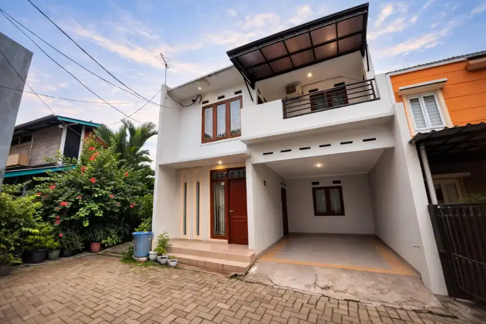 Rumah 2 Lantai Siap Huni & Asri, Cluster D'Eight Residence, Jatiasih