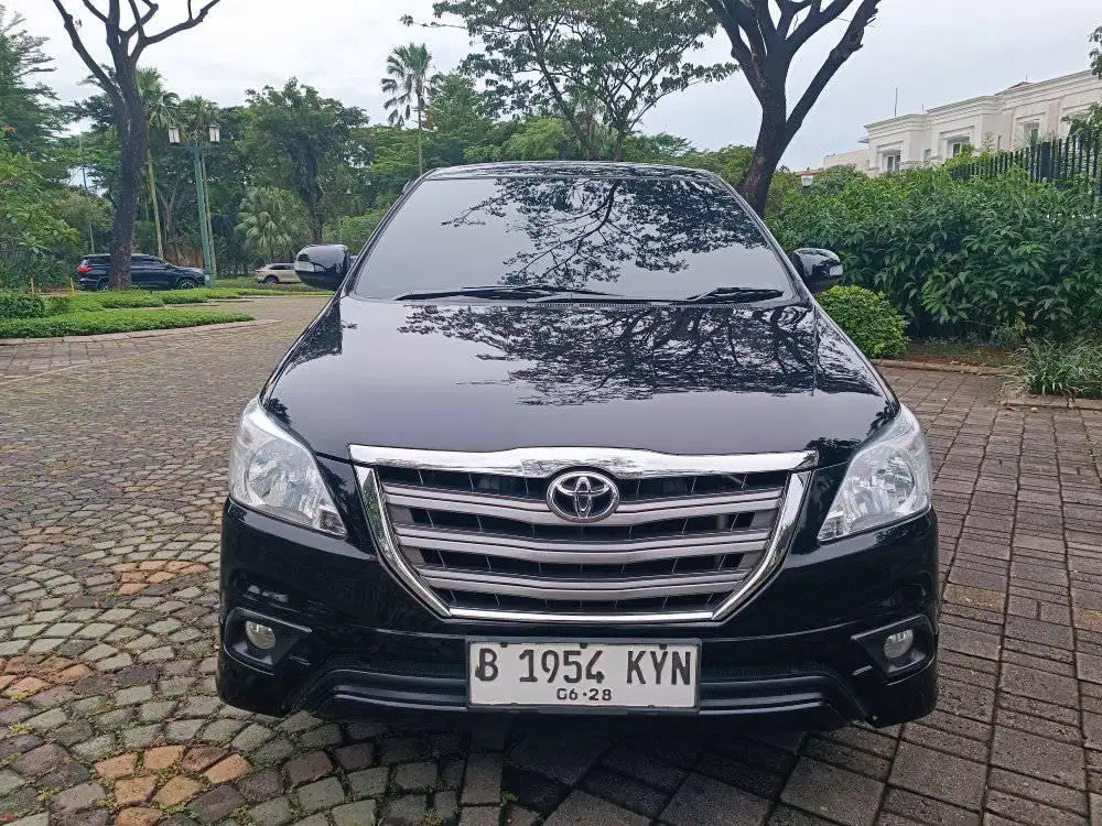 Toyota Kijang Innova 2.0 G Lux AT 2014