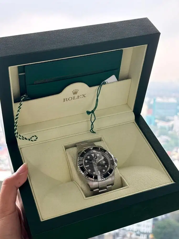 jam rolex deepsea black