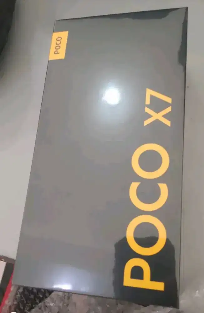 Barang baru masih segel Pocco x7 8 / 256 warna green