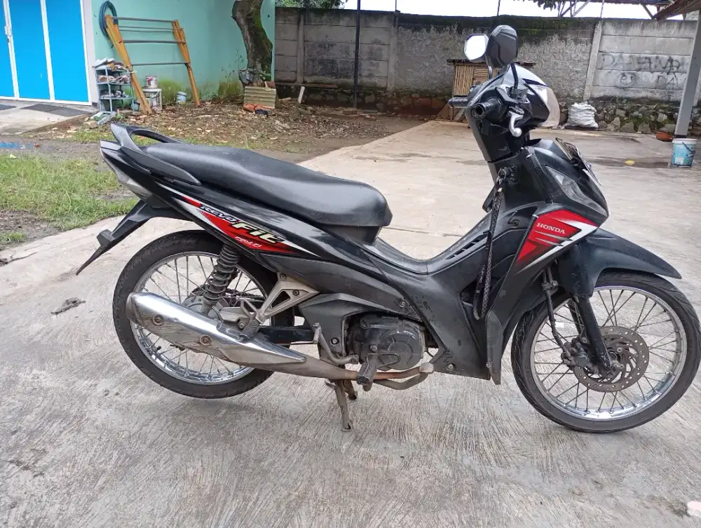 Honda Revo tahun 2018 surat lengkap