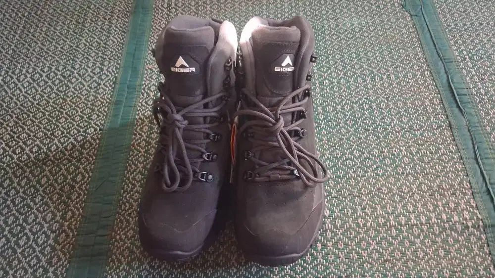 Eiger eagle plum 2.0 mid cut shoes