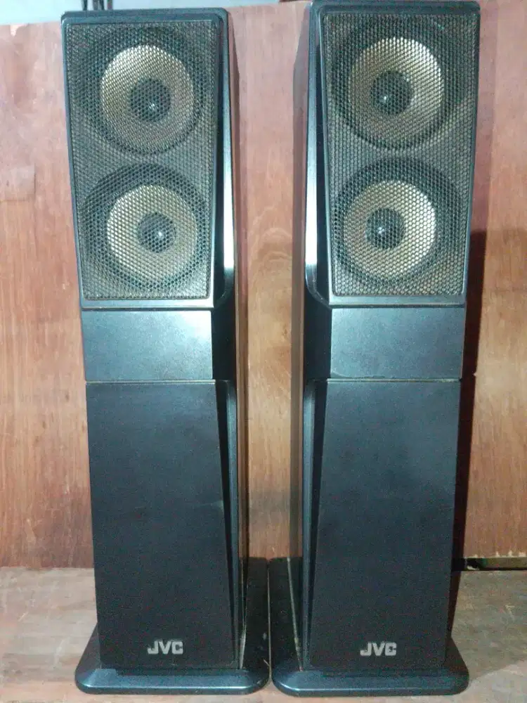 JVC, Japan Victor Co Floor standing speaker 8 ohm 130 watts RMS, ori