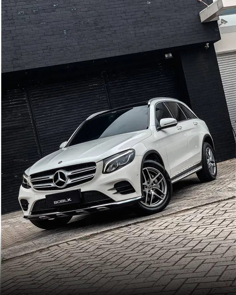 NIK 2018 Mercedes-Benz GLC200 AMG White on Black