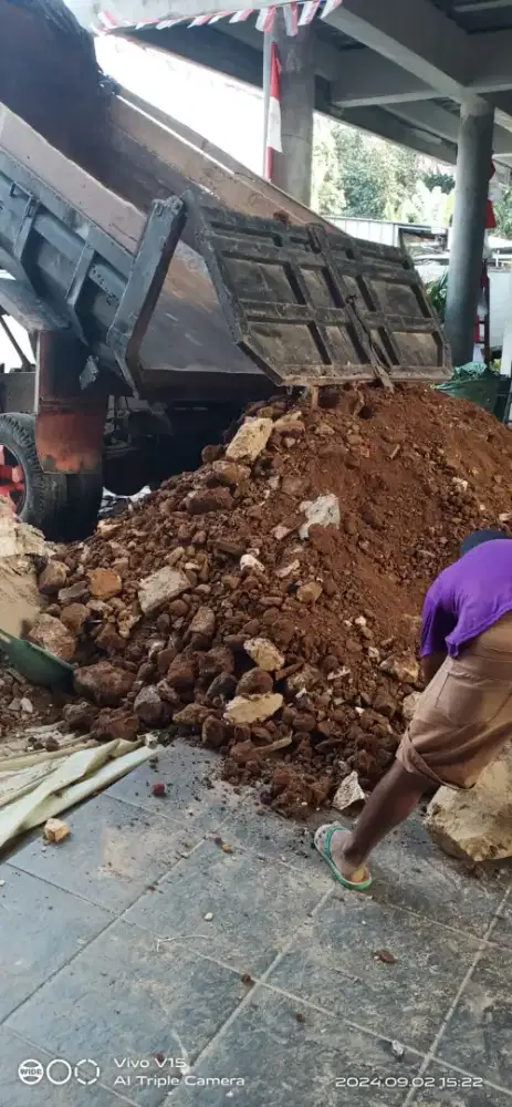 Urug puing murni tanah campur angkut puing bangunan