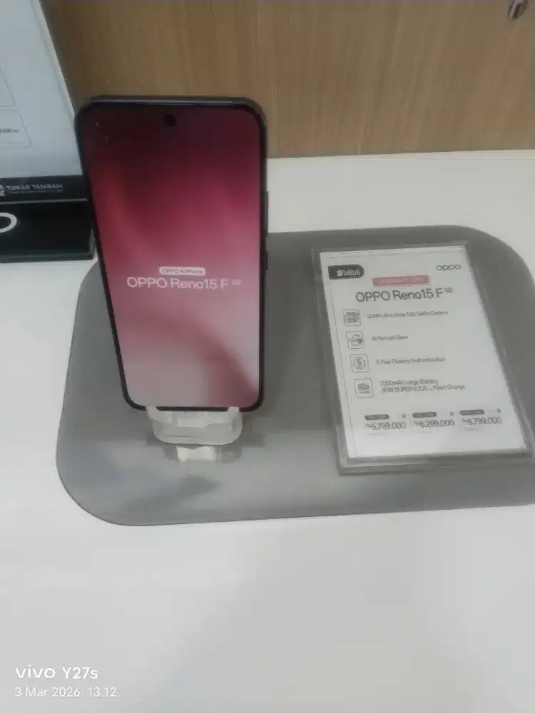 Cicilan HP cukup pakai KTP aja