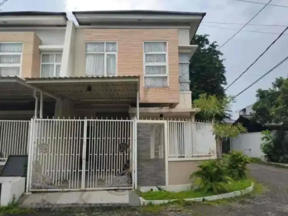 MURAH POLLL‼️‼️‼️ Rumah manyar siap huni beserta furnish