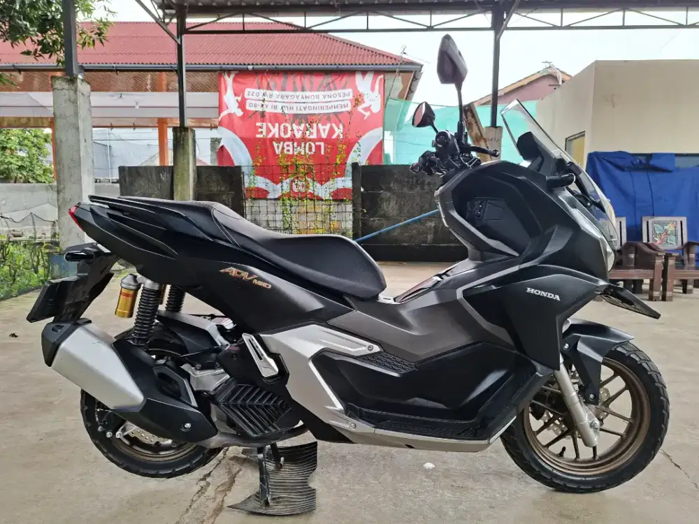 Honda ADV 160 ABS 2024 km 9 ribu
