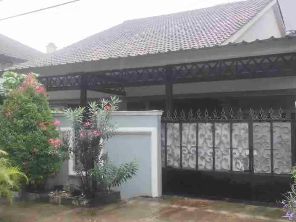 Disewa Rumah di kayu putih rawamangun 4+1 kt luas 250 m2