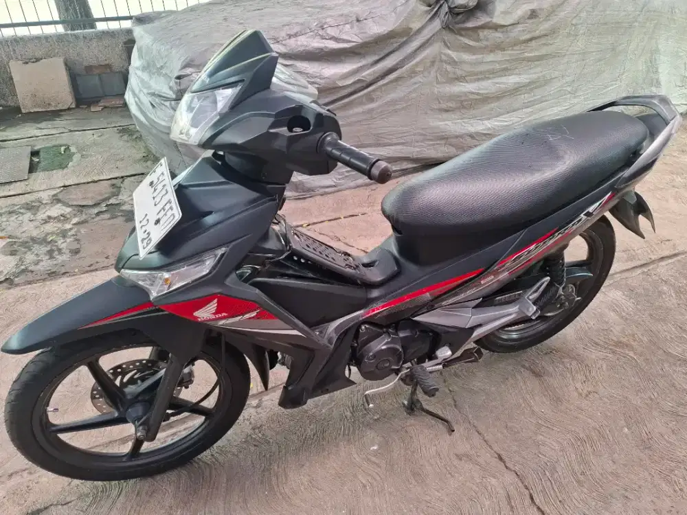 Km36rb pajak 12/2026, honda supra x 125 R CW DD charger 2019 F- Bogor.
