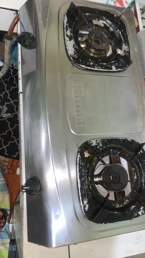 Dijual Kompor Gas Merk Rinnai dan Tabung Gas 5,5 kg