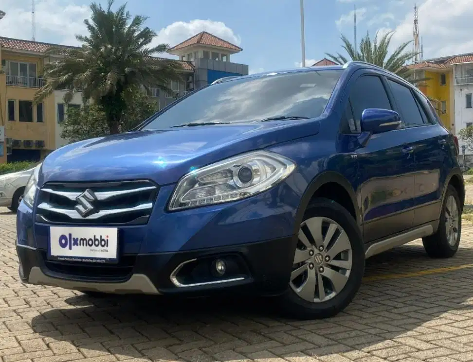 TDP 7,JT, Suzuki SX4 1.5 S-Cross Bensin-AT Biru 2016