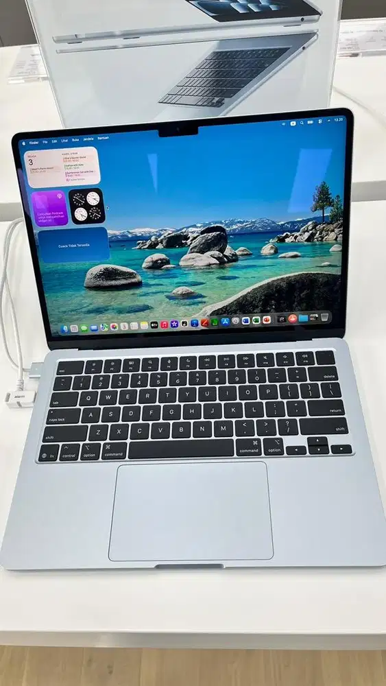 MacBook Air M4 16/256