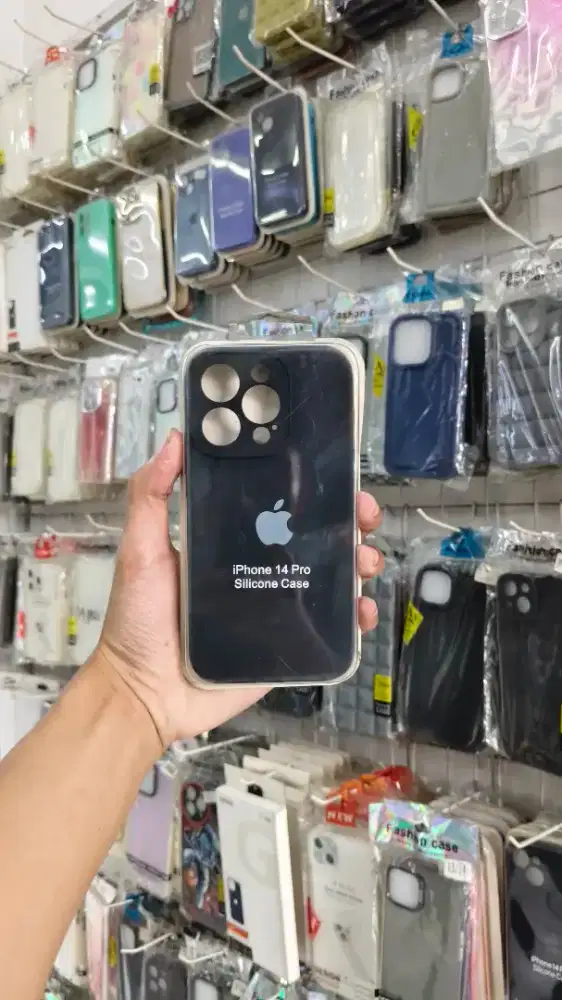 Casing iPhone 14 Pro