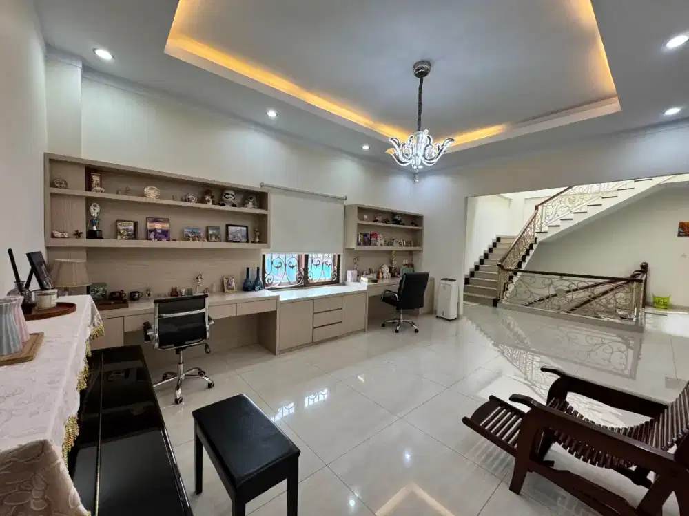 VILLA MEWAH KOMPLEKS GRAND LEGIAN - KAPTEN MUSLIM MEDAN