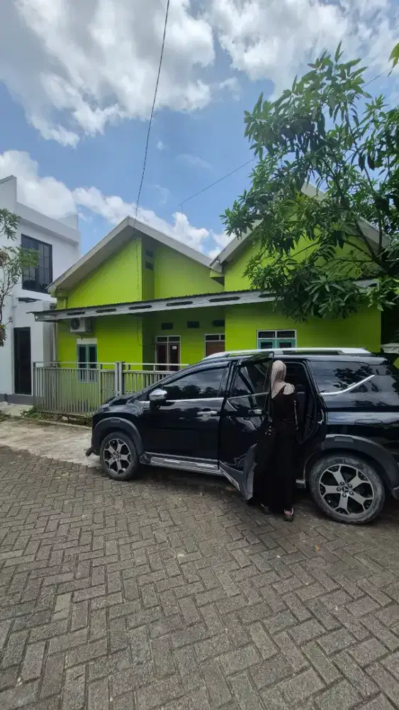 Kost Binian /Mahasiswi