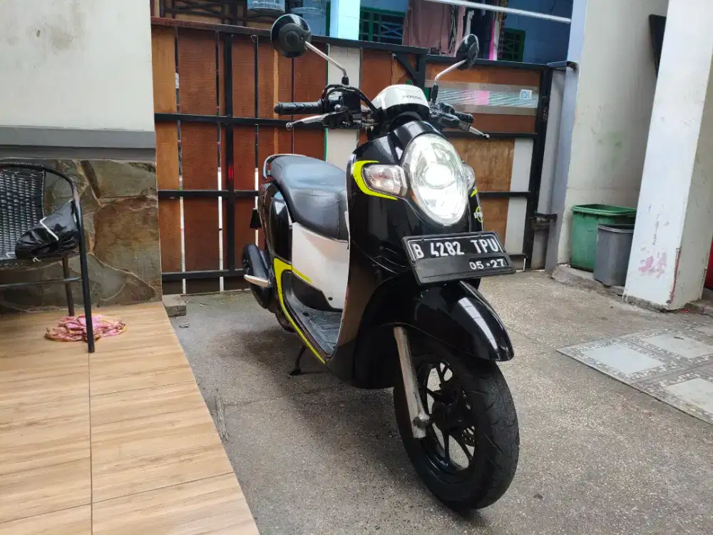 Honda Scoopy 2017