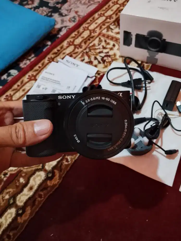 Sony ZV e10 Kit Full Set Like New