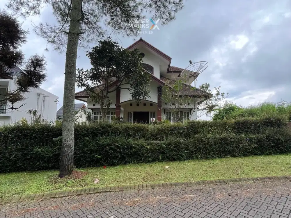 Dijual Villa Full Furnish View Gunung di Panderman Hills Batu