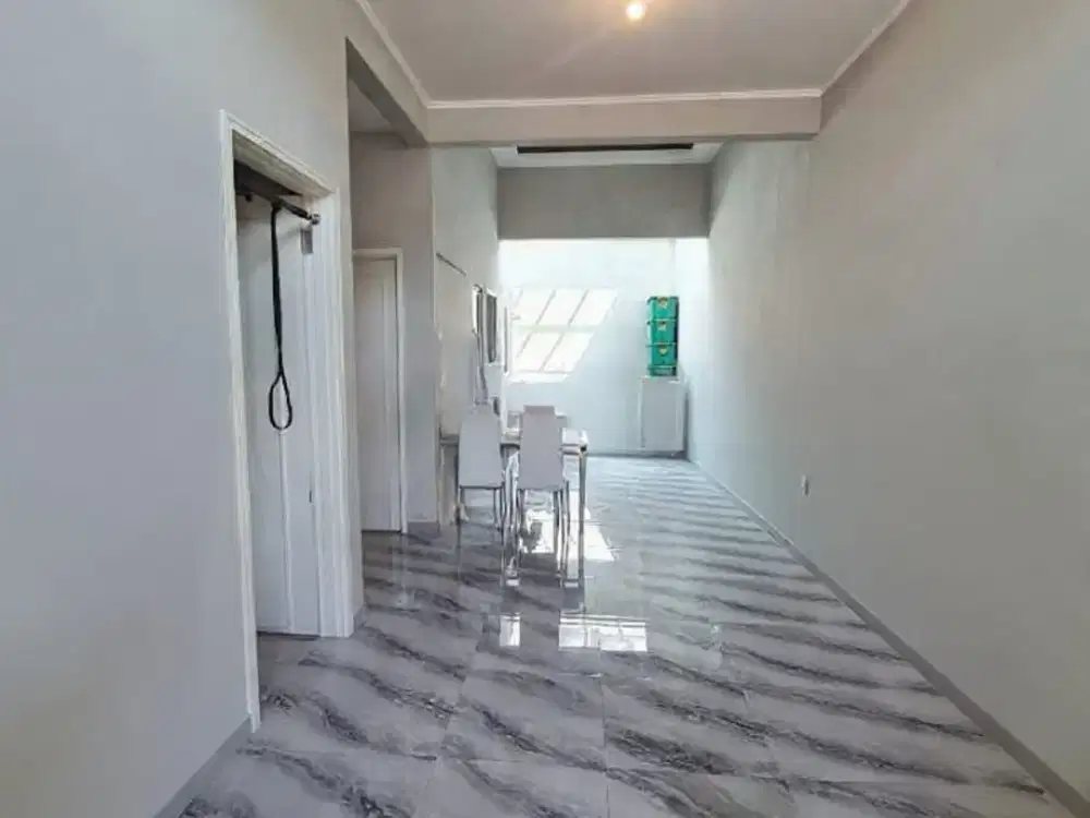 Vco - Dijual Cepat Rumah Suvarna Sutera Cluster Bayu Tipe 8x17