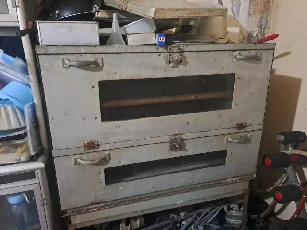 Oven bekas besar