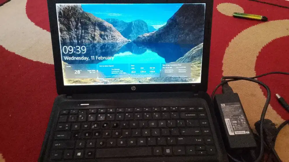 Laptop HP dgn ram 4