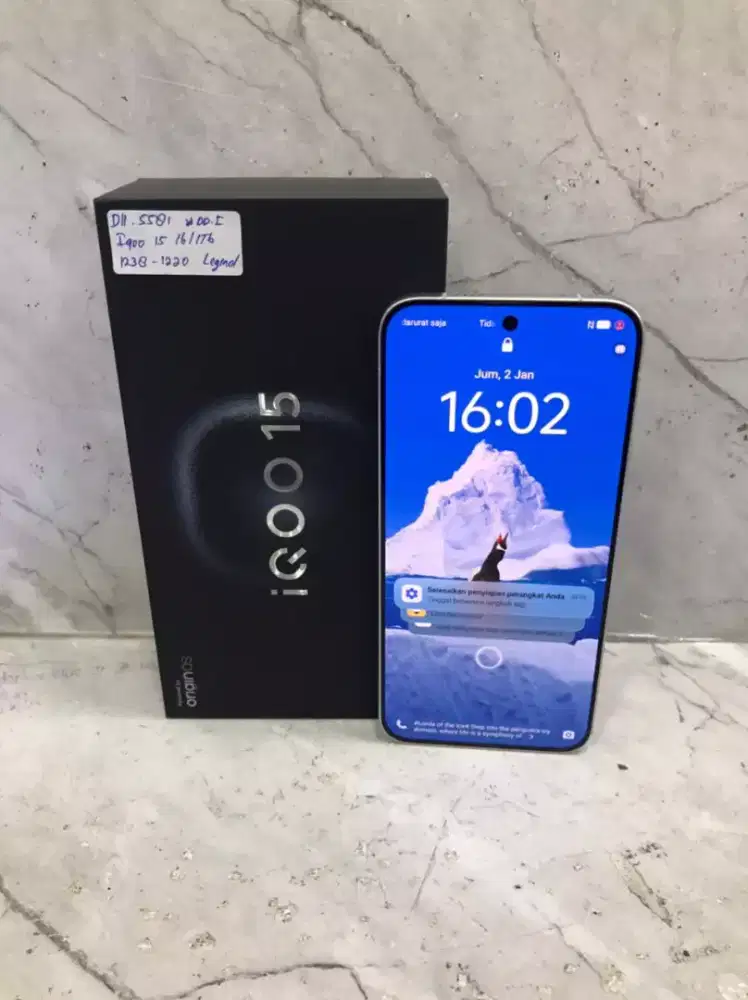 Di jual HP IQOO 15 warna LEGEND RAM 16 GB ROM 1TB