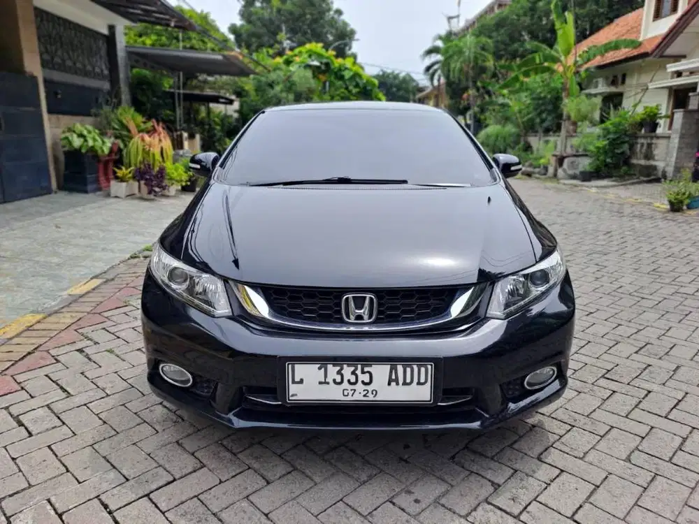 Honda Civic FB 2 AT tahun 2014.Full Orisinil