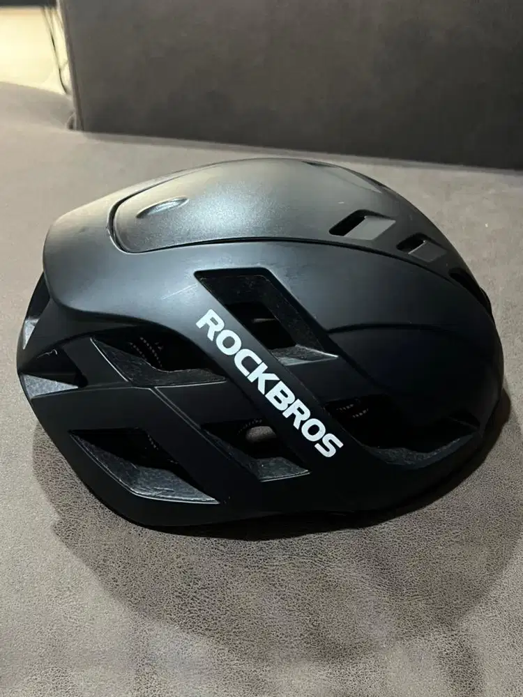 Helm sepeda rockbros