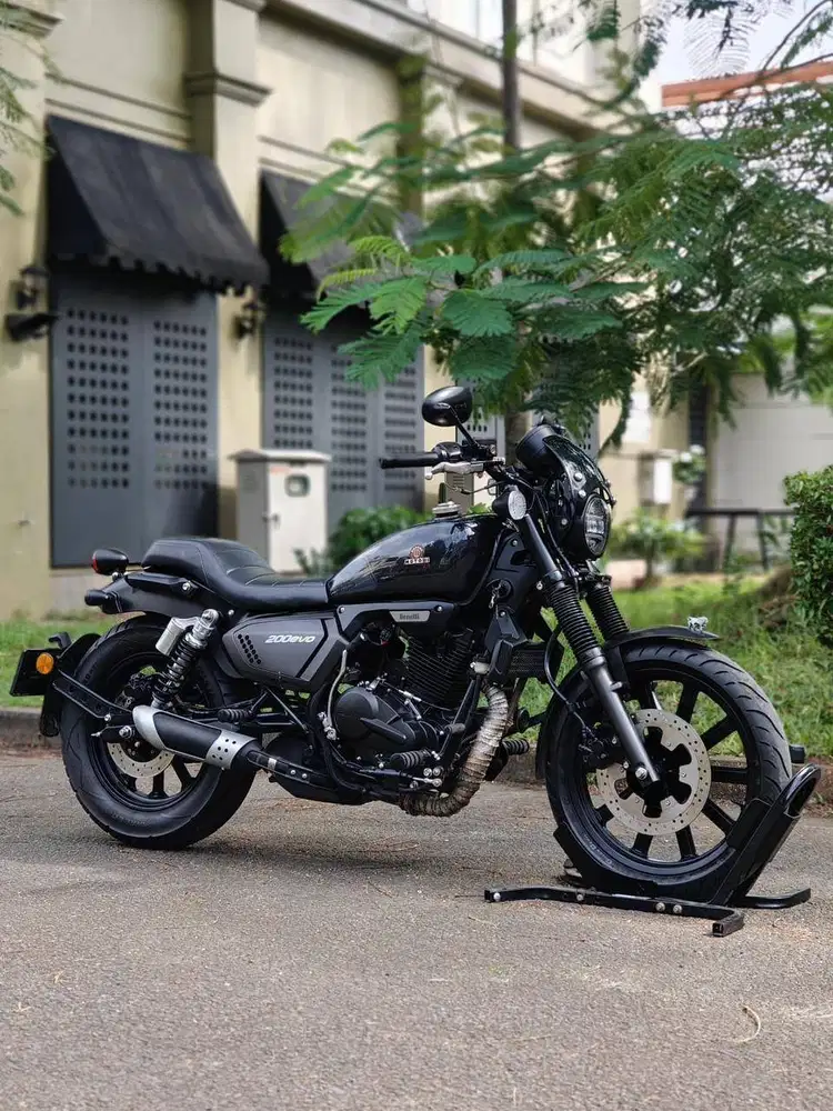 BENELLI MOTOBI 200 EVO 2024 HITAM KM 4K PAJAK ON LIKE NEW