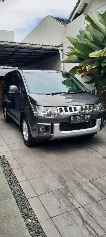Mitsubishi Delica D5 AT 2014 KM Low