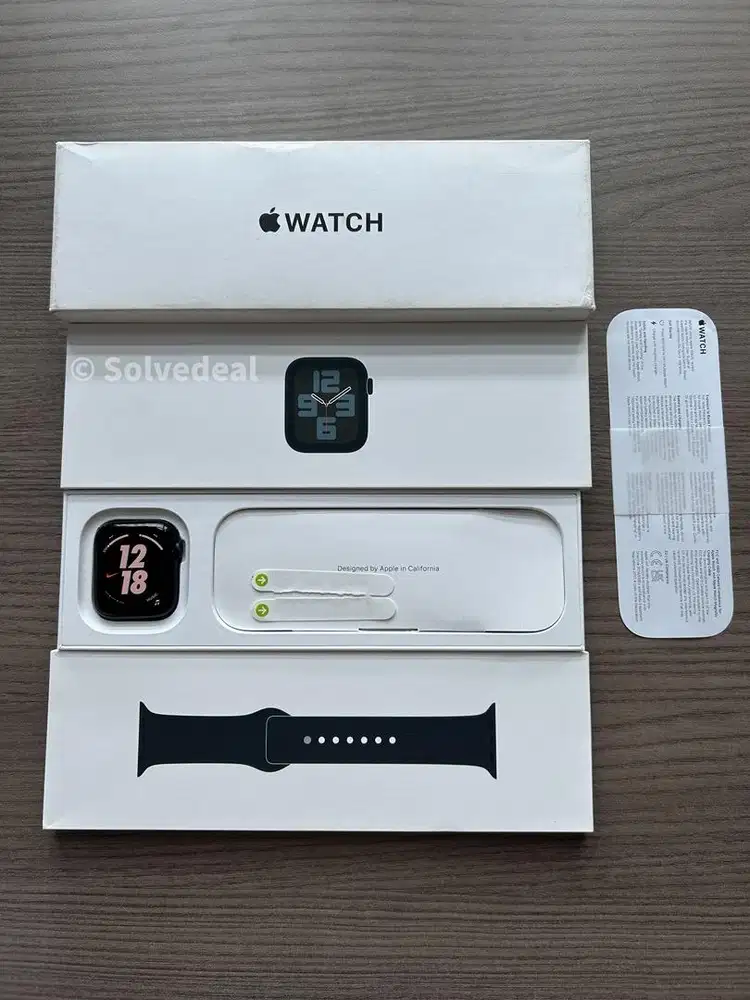 Apple Watch SE 2 44mm Midnight — Mulus Fullset Original + Bonus Strap