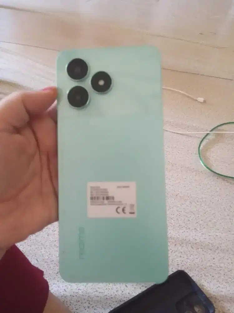 Jual cepat HP realmec51 g da kotak