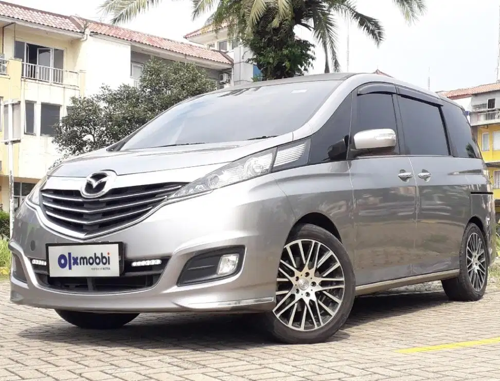 TDP 7,JT, Mazda Biante 2.0 Skyactiv Bensin-AT Silver 2015