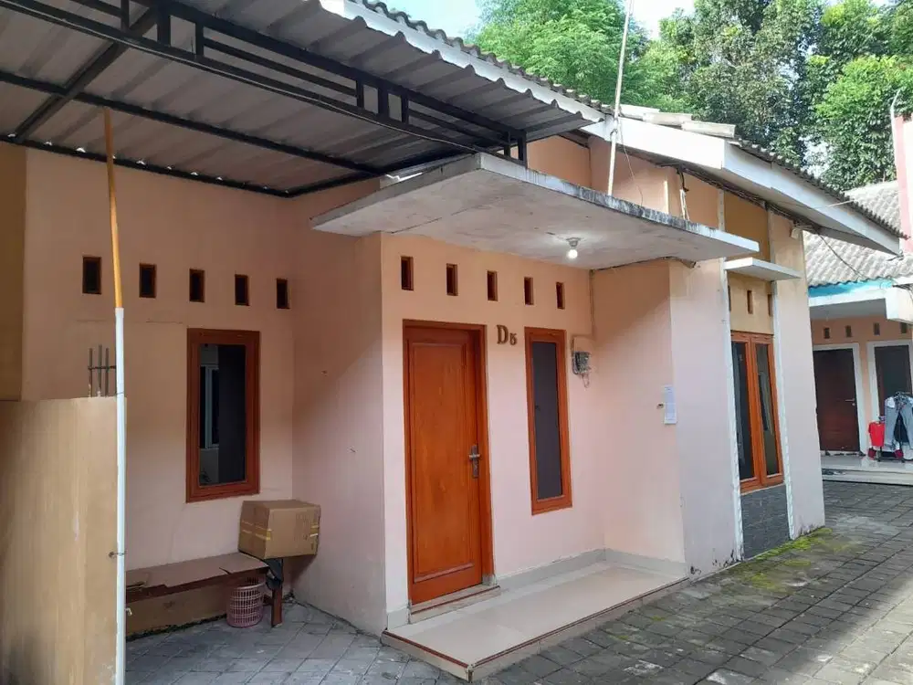 DI SEWAKAN RUMAH DI THE DARMAJA NO D5 AMAN NYAMAN ASRI STRATEGIS