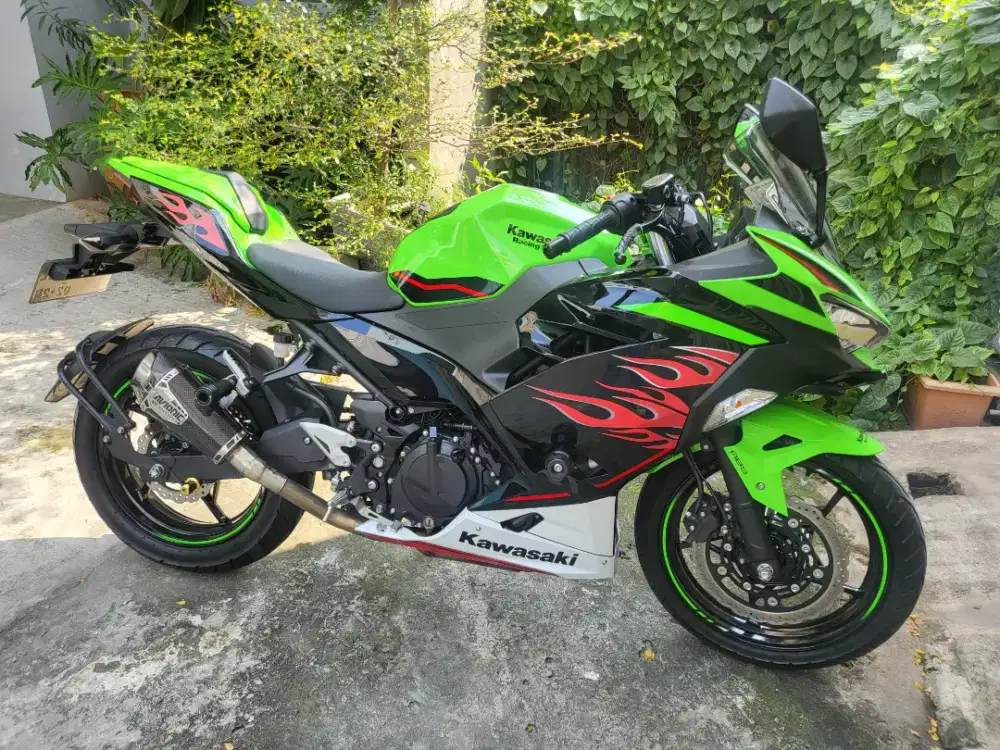Jual Motor Kesayangan Ninja 2023 FI ABS keyless