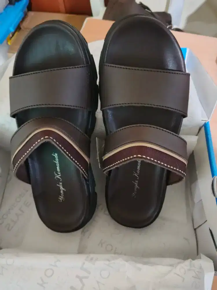 Sandal Pria Yongki Komaladi