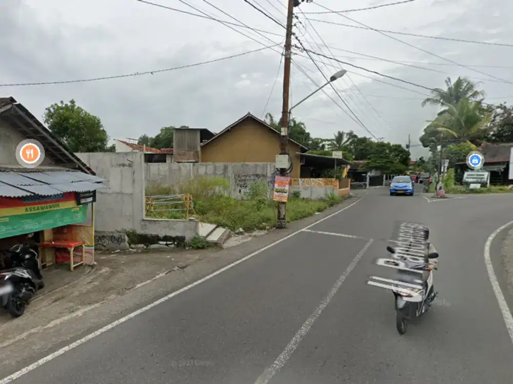 Tanah Pekarangan Di Selatan Kampus UII Jalan Pandanaran Jogja