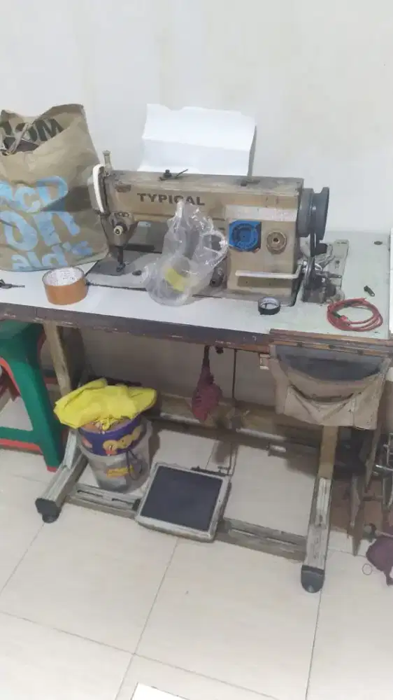 Dijual mesin jahit