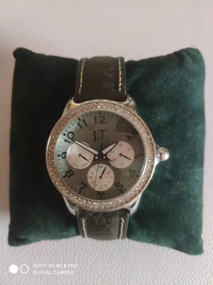 Jual jam second S.T by Titus