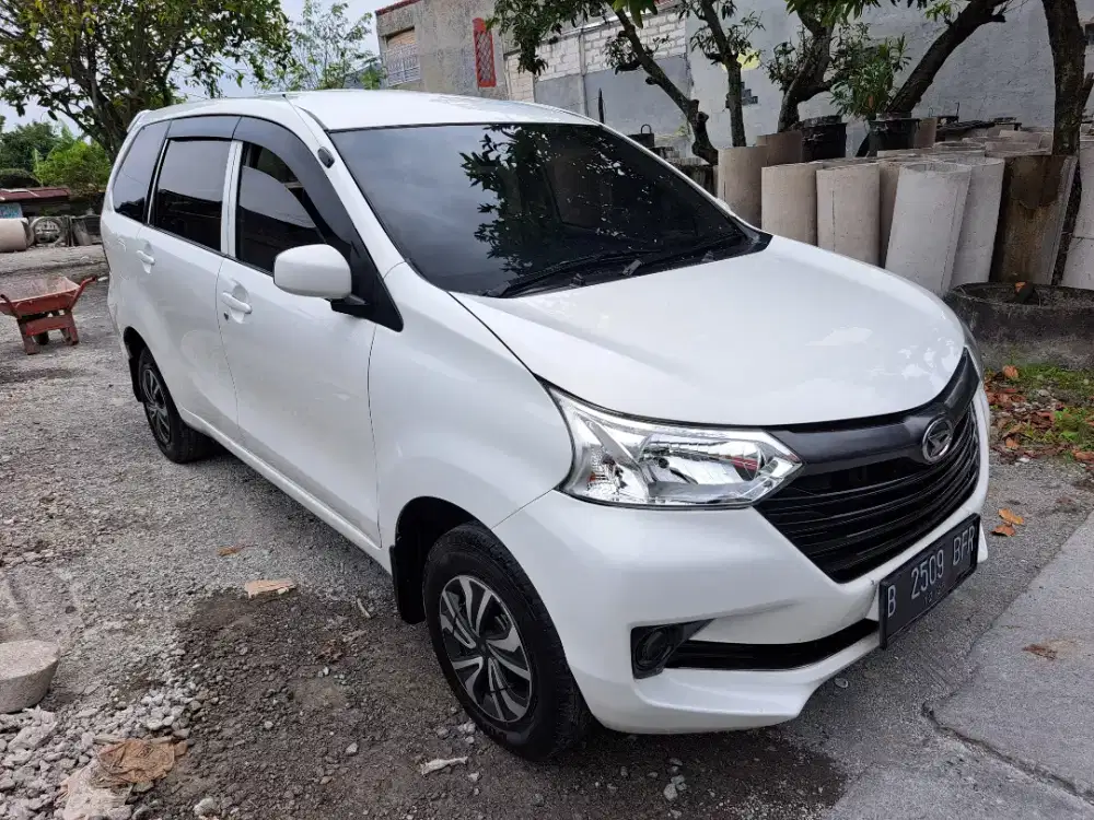 Great Xenia M 2015 dp 10jt aja