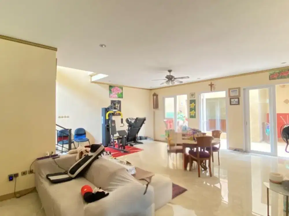 Dijual Rumah Cluster Taman Simpruk Lippo Cikarang GKC71TS