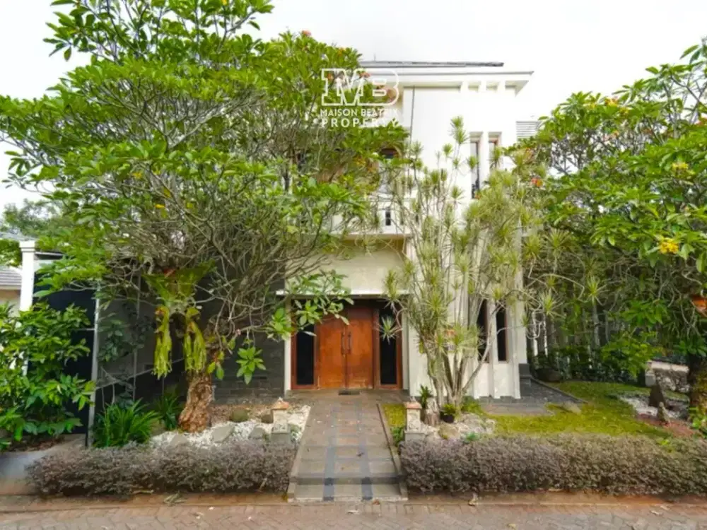 RUMAH CLASSIC MODERN HOOK 2 LANTAI HUNIAN MEWAH SIAP HUNI DI GRAND CIBUBUR COUNTRY CLUSTER COTTON WOOD