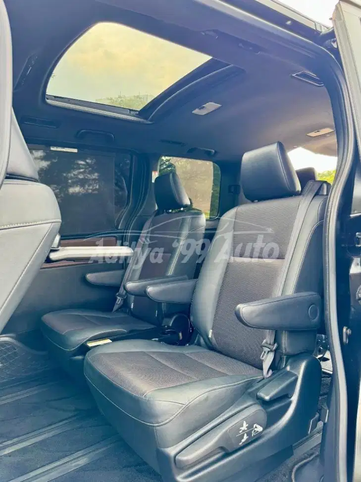 TOYOTA VOXY 2.0 2019/2018 AT HARGA POKOKNYA MURAH