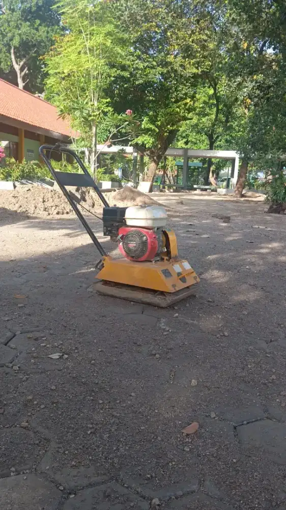 Jackhammer baby roller 2ton pemadat stamper kuda molen genset