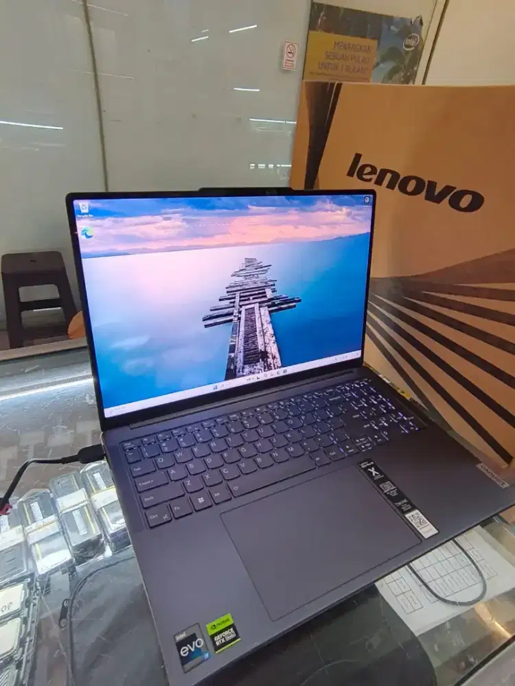 Lenovo slim pro i9 gen 13